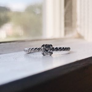 Sterling Silver Clear Twisted Band CZ Ring Size 7